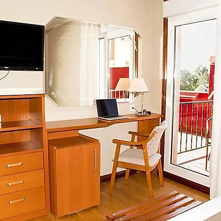A Queimada Hotel 2*