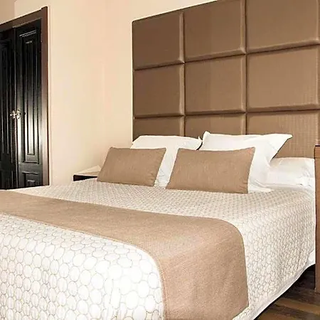 A Queimada Hotel